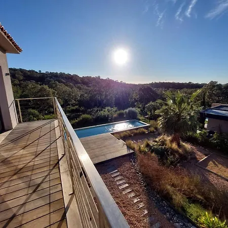 De - Corsica アパート レクシ